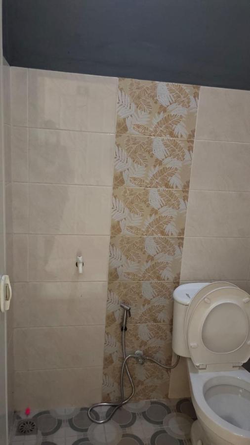 סוראבאיה Oyo 91209 Arjuna Residence Syariah Sby מראה חיצוני תמונה