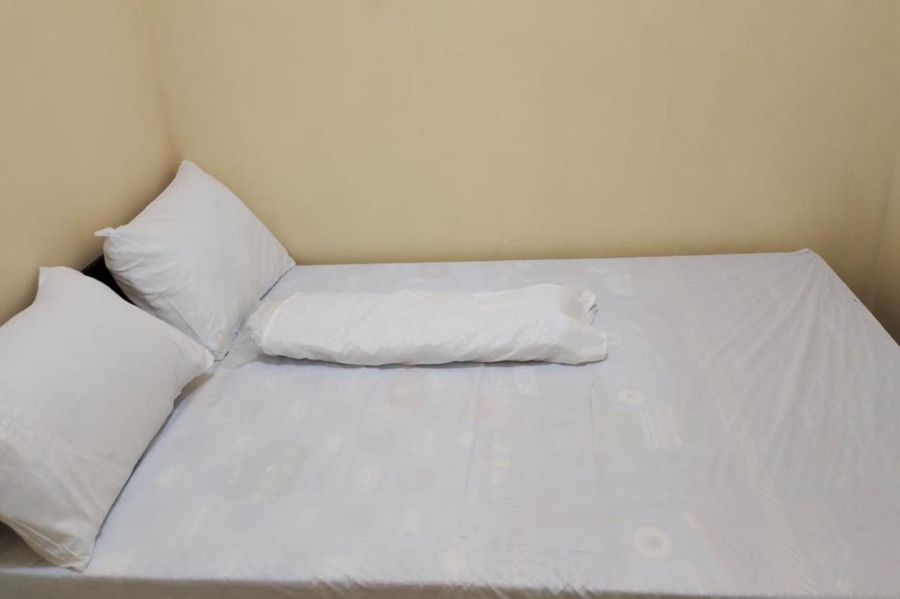 סוראבאיה Oyo 91209 Arjuna Residence Syariah Sby מראה חיצוני תמונה