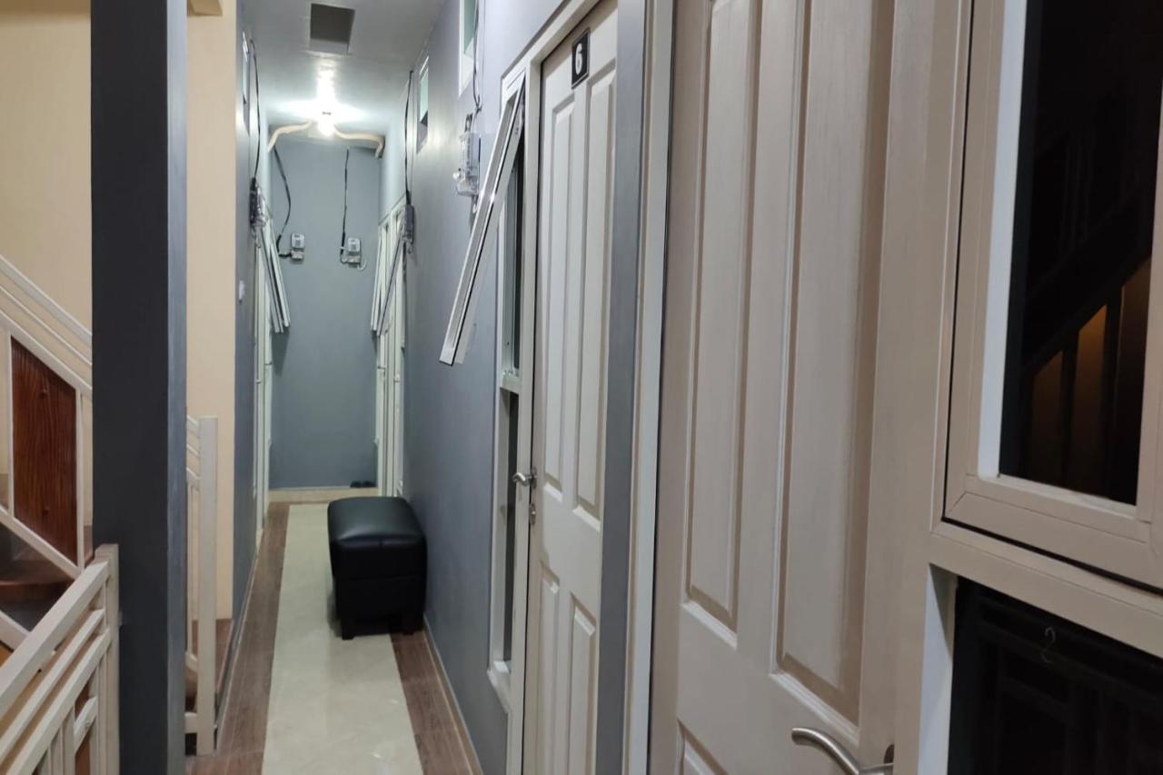 סוראבאיה Oyo 91209 Arjuna Residence Syariah Sby מראה חיצוני תמונה